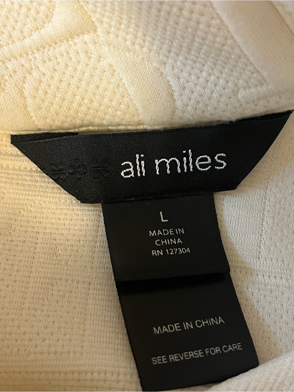 Ali Miles White Textured Cowl-Neck Tunic with Button Detail, Large - Picture 4 of 8